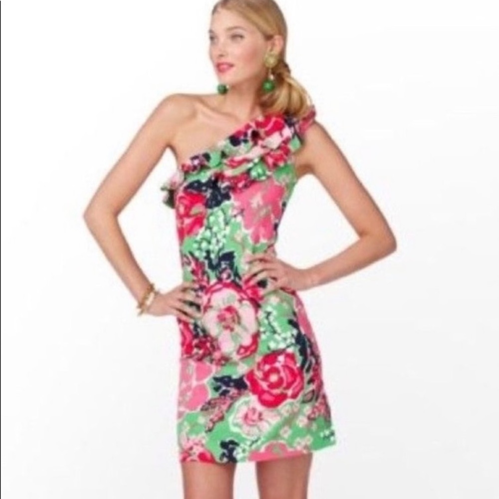 Lilly Pulitzer Whinnie “A Thing Called Love”